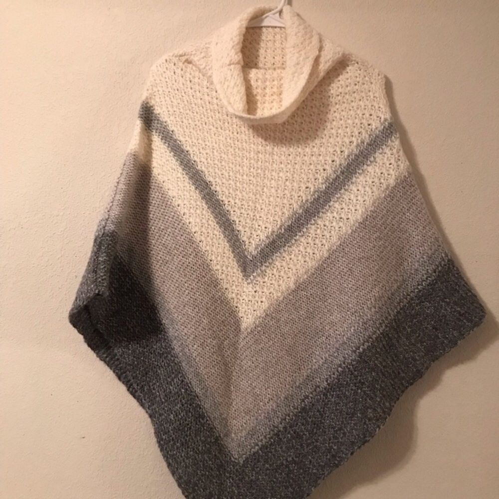 Gray & Cream Poncho